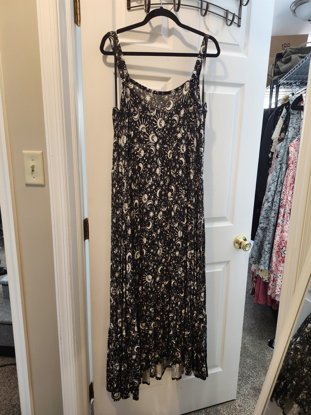 Torris Black and White Celestial Print Maxi Dress - Women's,Torrid 3 = 3X - Picture 2 of 4